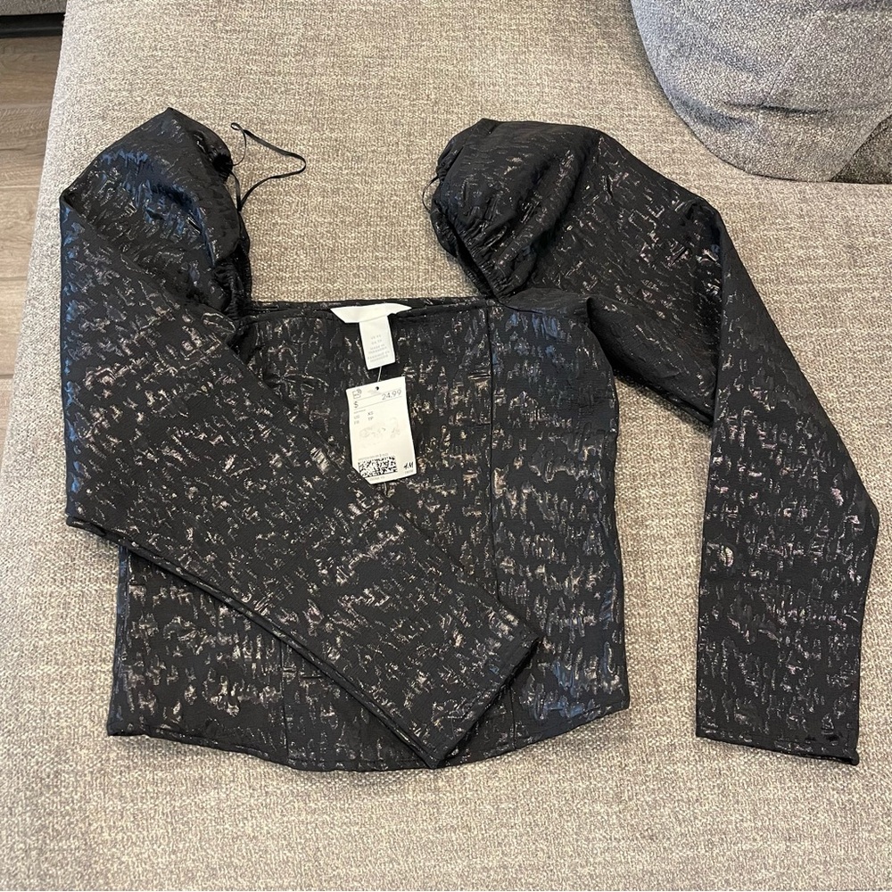 H&M Black Textured Blouse